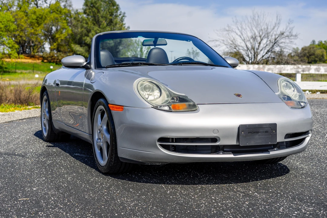 2001 Porsche 996 Carrera - Image 23 of 31