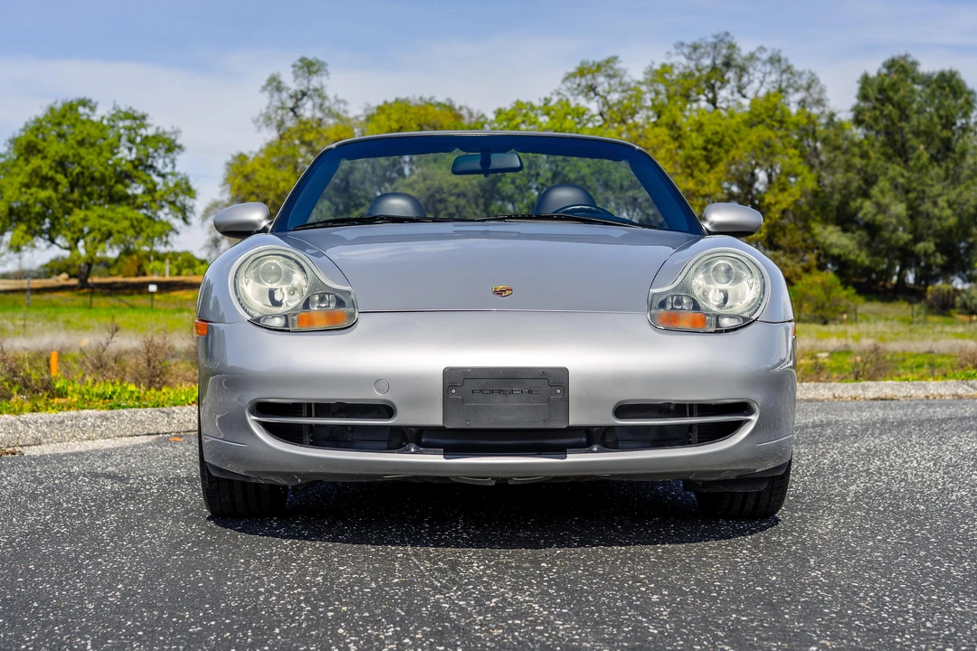 2001 Porsche 996 Carrera - Image 16 of 31