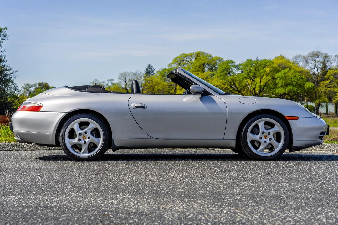 2001 Porsche 996 Carrera - Image 3 of 31