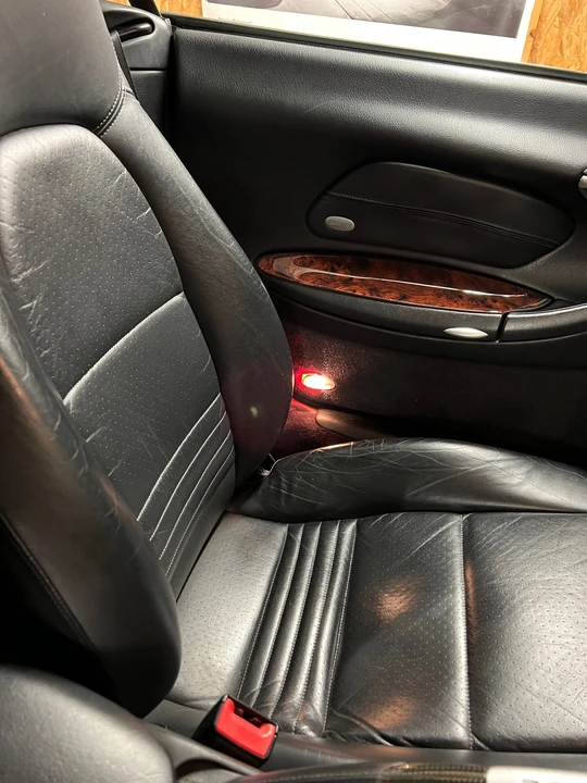 2001 Porsche 996 Carrera - Image 13 of 21