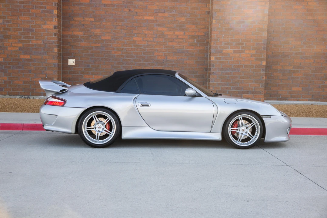 2001 Porsche 996 Carrera - Image 14 of 31