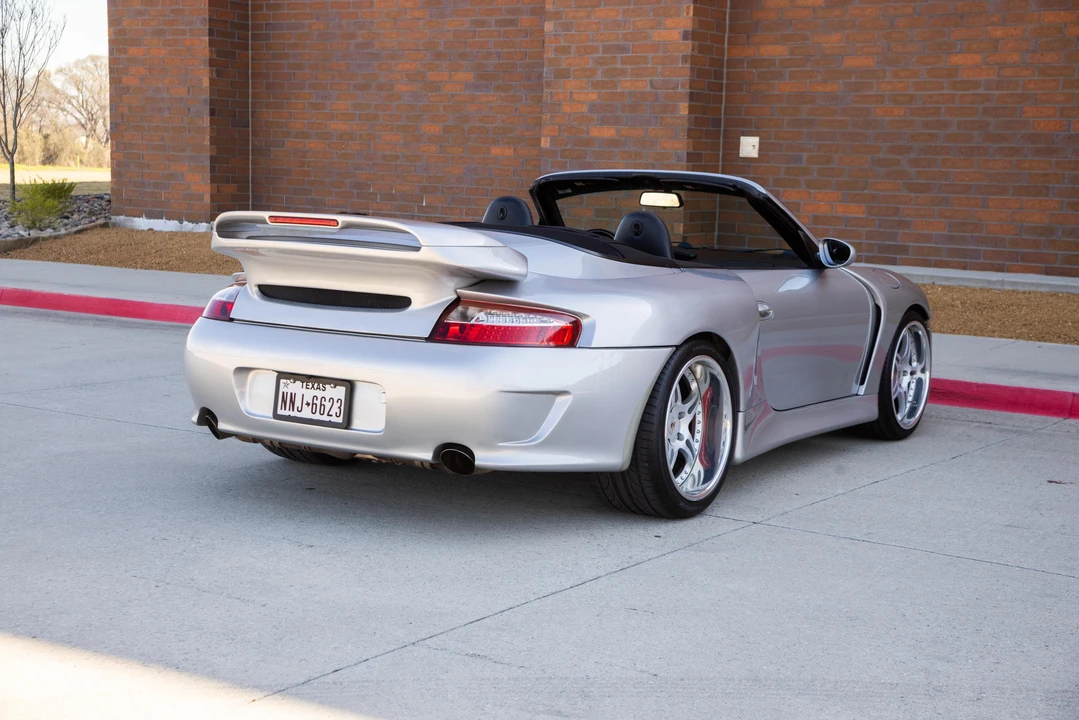 2001 Porsche 996 Carrera - Image 12 of 31