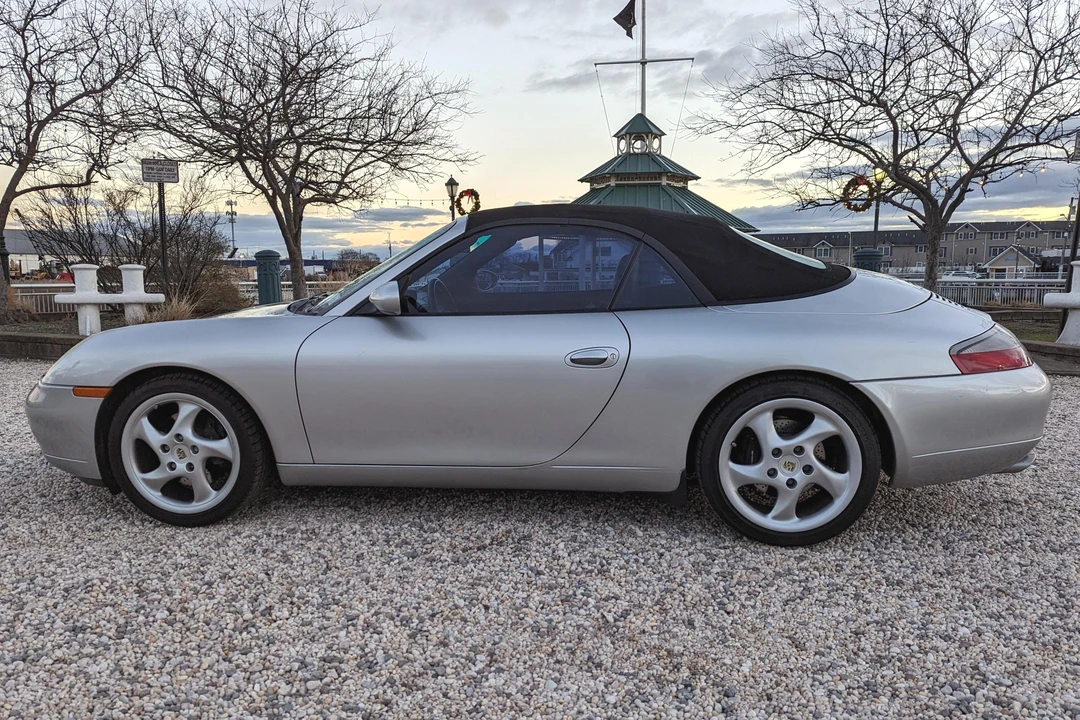 2001 Porsche 996 Carrera - Image 3 of 31