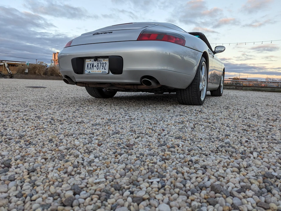 2001 Porsche 996 Carrera - Image 25 of 31