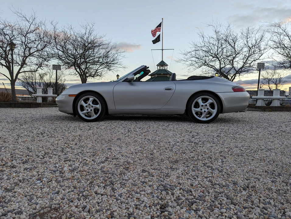 2001 Porsche 996 Carrera - Image 15 of 31