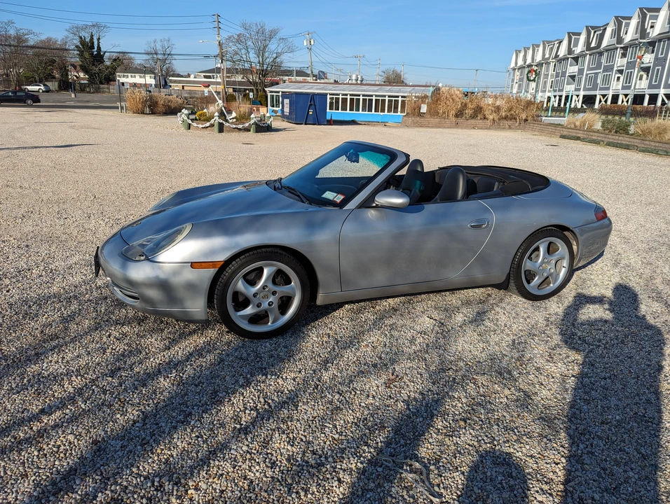2001 Porsche 996 Carrera - Image 12 of 31