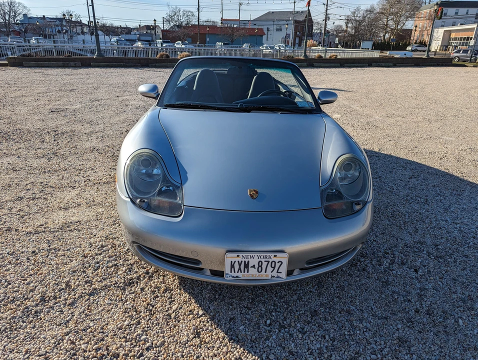 2001 Porsche 996 Carrera - Image 9 of 31