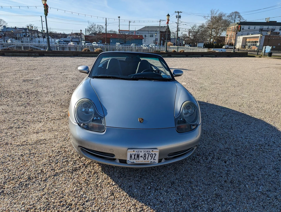 2001 Porsche 996 Carrera - Image 8 of 31