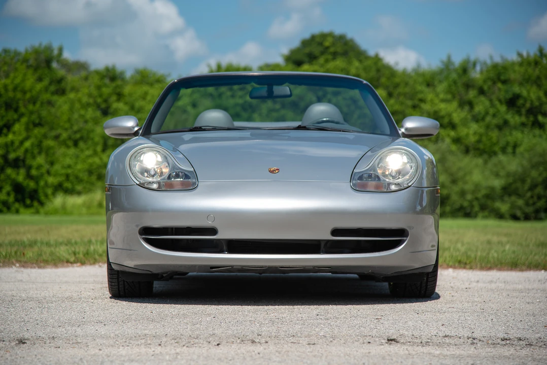 2001 Porsche 996 Carrera - Image 18 of 31