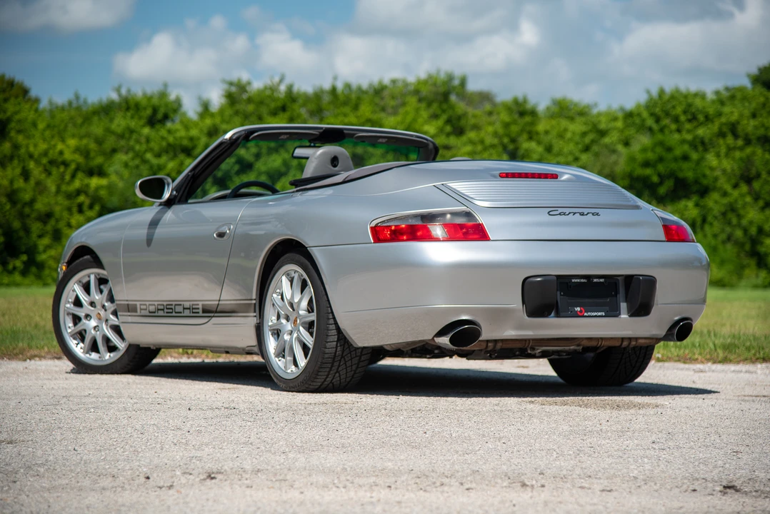 2001 Porsche 996 Carrera - Image 5 of 31