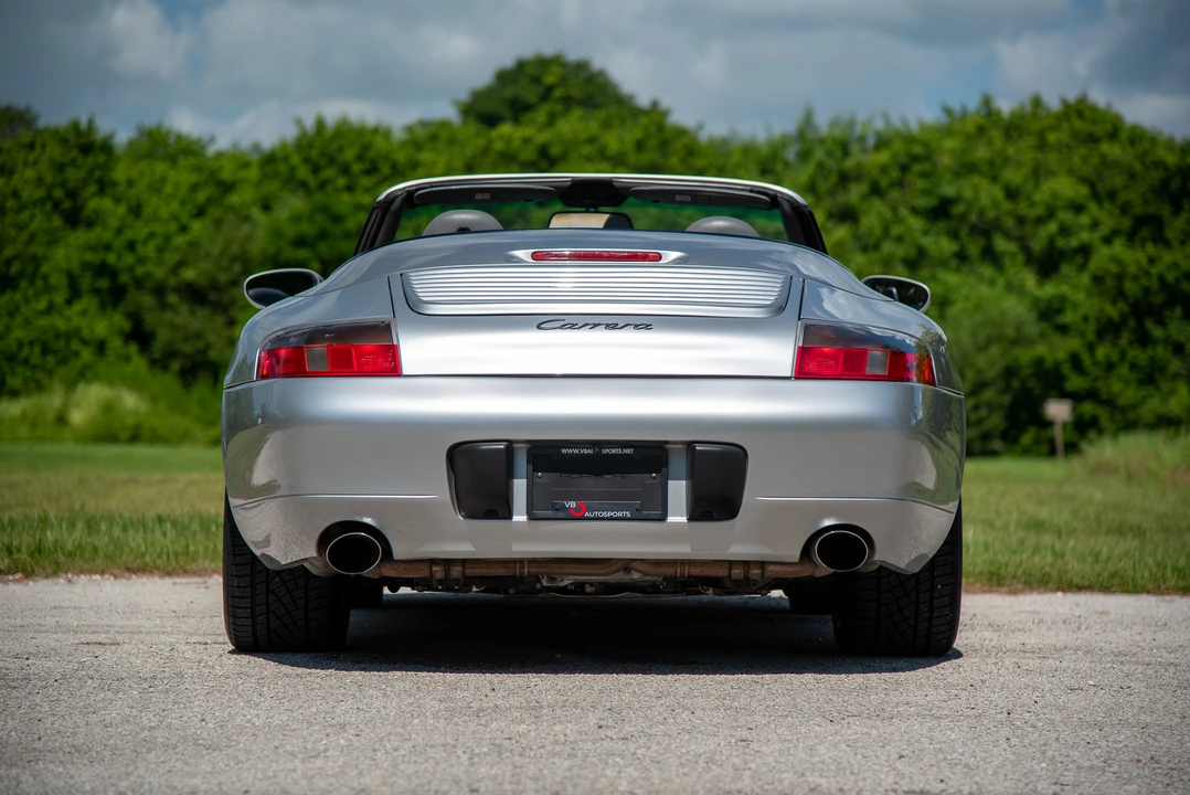 2001 Porsche 996 Carrera - Image 7 of 31