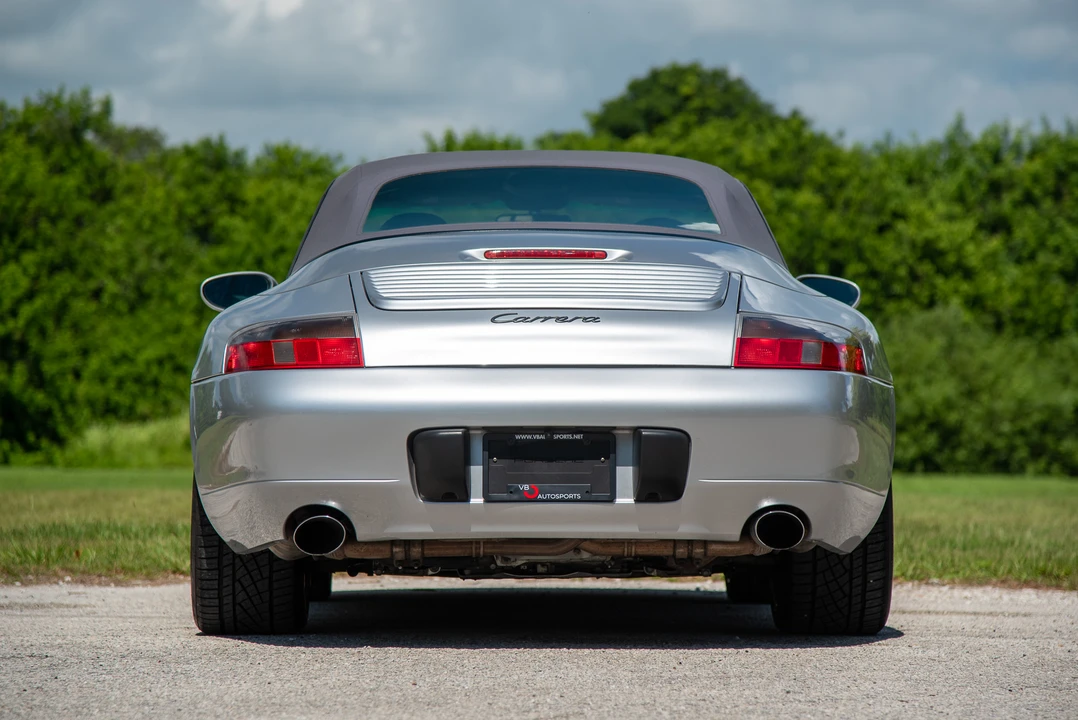 2001 Porsche 996 Carrera - Image 9 of 31