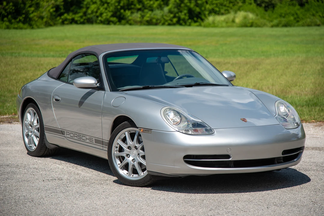 2001 Porsche 996 Carrera - Image 15 of 31