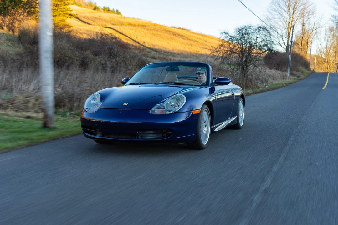2001 Porsche 996 Carrera - Image 5 of 31