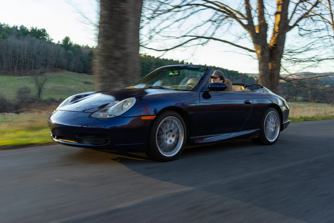 2001 Porsche 996 Carrera - Image 15 of 31