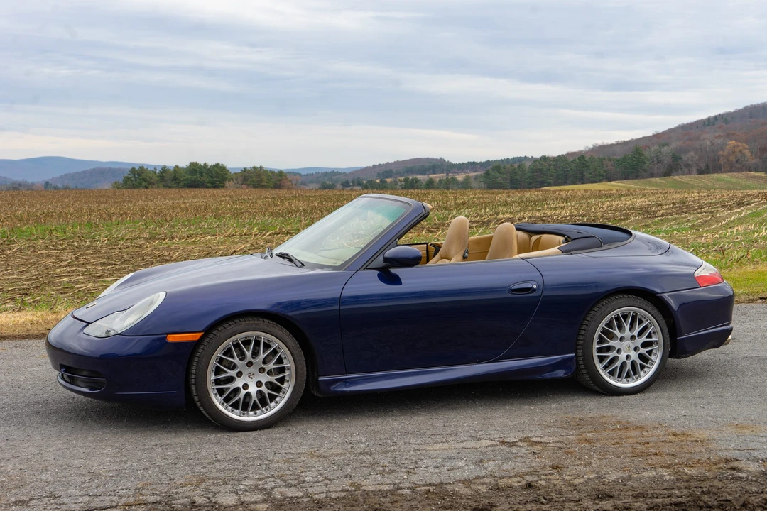 2001 Porsche 996 Carrera - Image 16 of 31