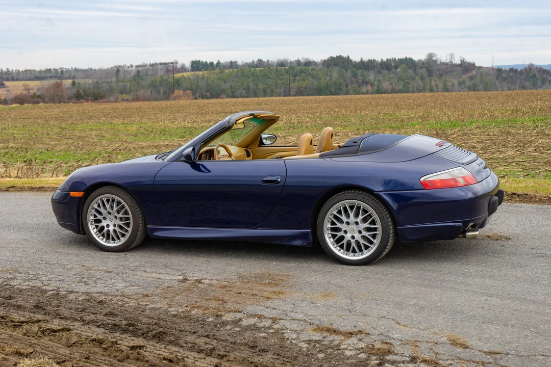 2001 Porsche 996 Carrera - Image 18 of 31