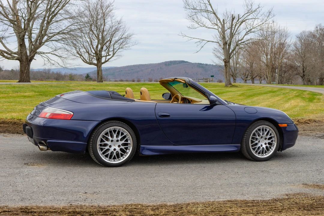 2001 Porsche 996 Carrera - Image 28 of 31