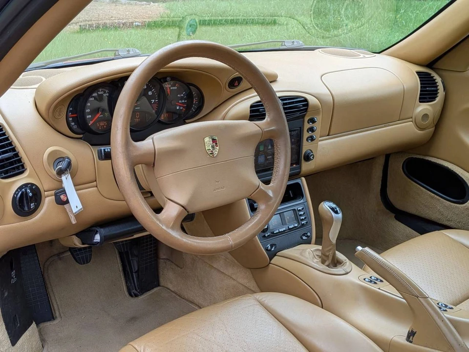 2001 Porsche 996 Carrera - Image 4 of 5