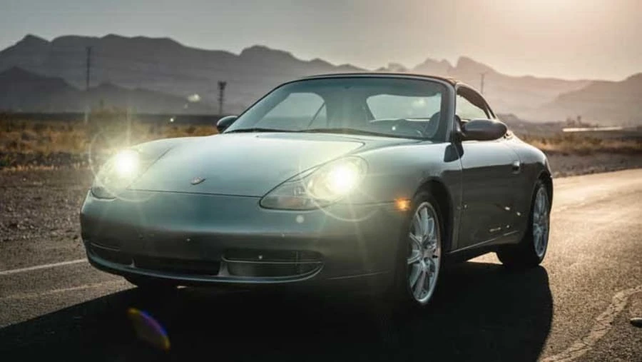 2001 Porsche 996 Carrera - Image 5 of 11