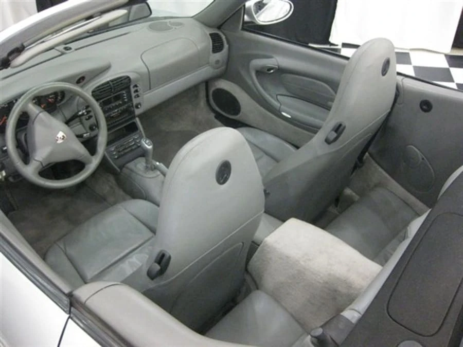 2001 Porsche 996 Carrera - Image 6 of 11