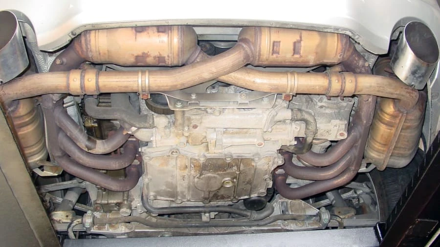 2001 Porsche 996 Carrera - Image 8 of 9