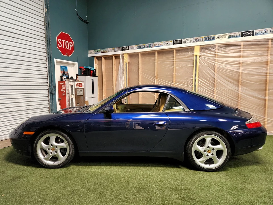 2001 Porsche 996 Carrera - Image 20 of 31