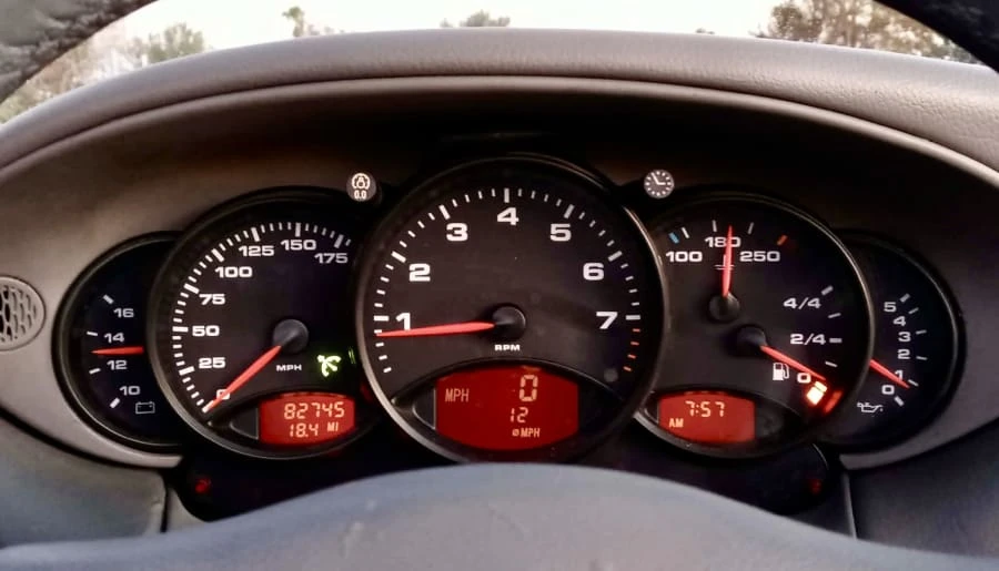 2001 Porsche 996 Carrera - Image 16 of 20