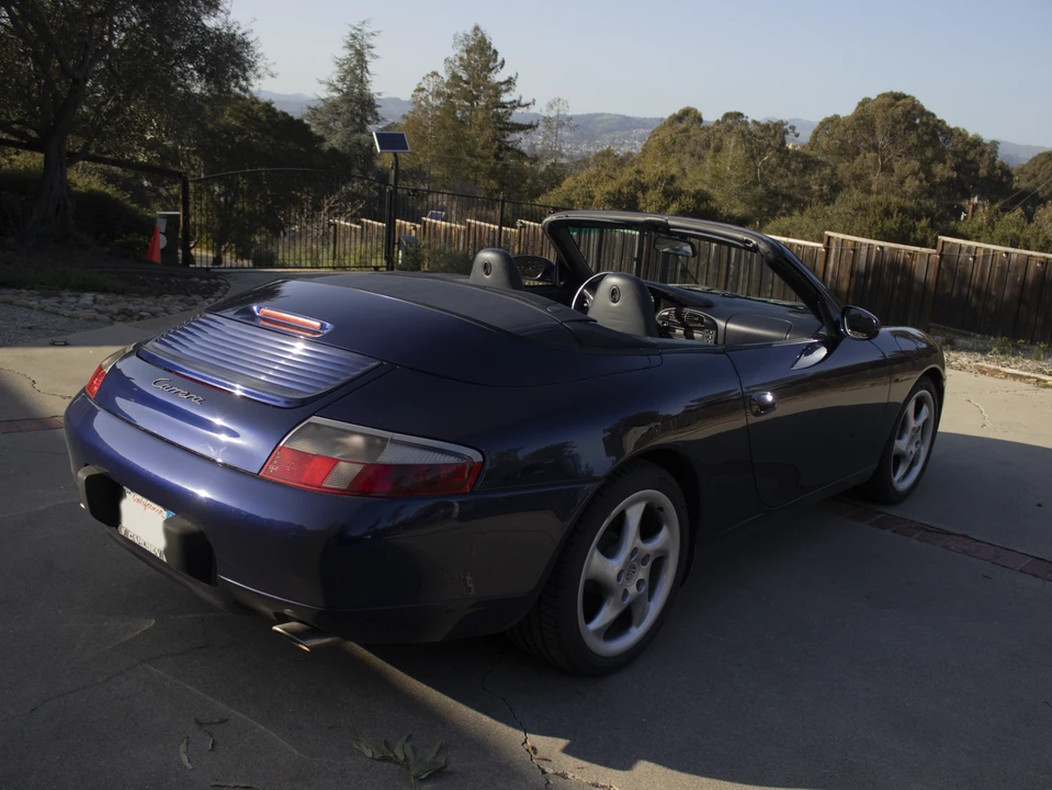 2001 Porsche 996 Carrera - Image 9 of 31