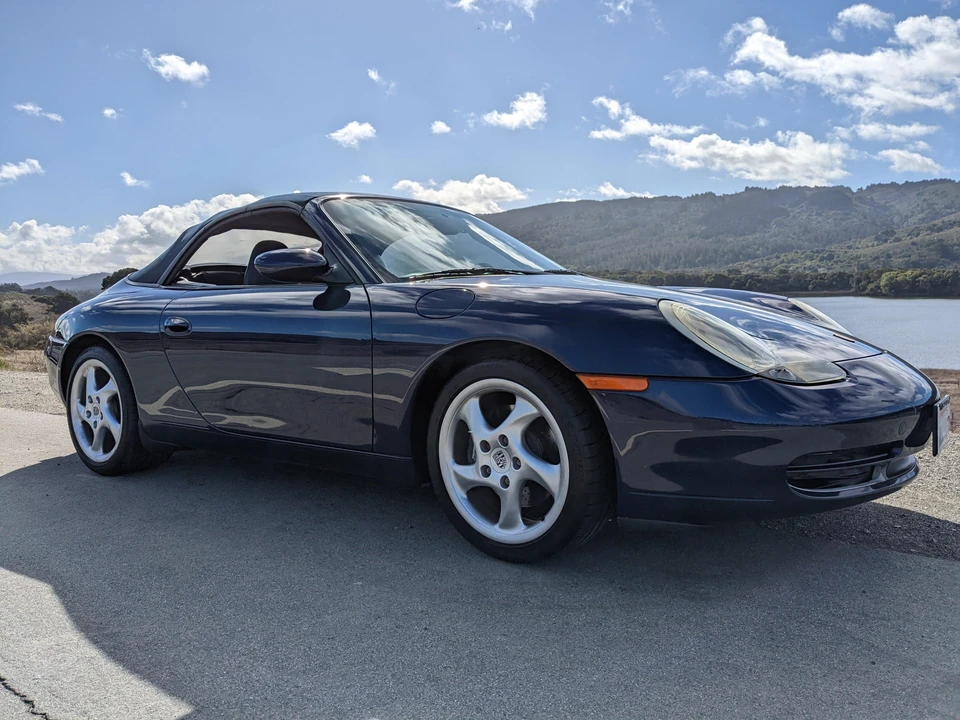2001 Porsche 996 Carrera - Image 15 of 31