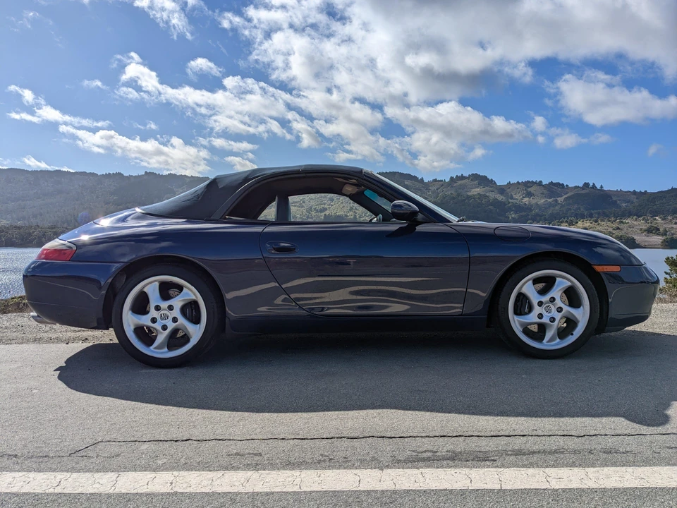 2001 Porsche 996 Carrera - Image 14 of 31