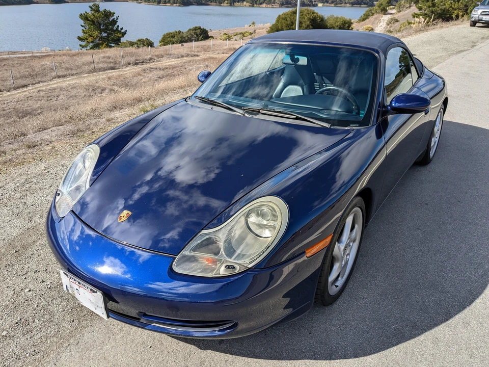 2001 Porsche 996 Carrera - Image 12 of 31