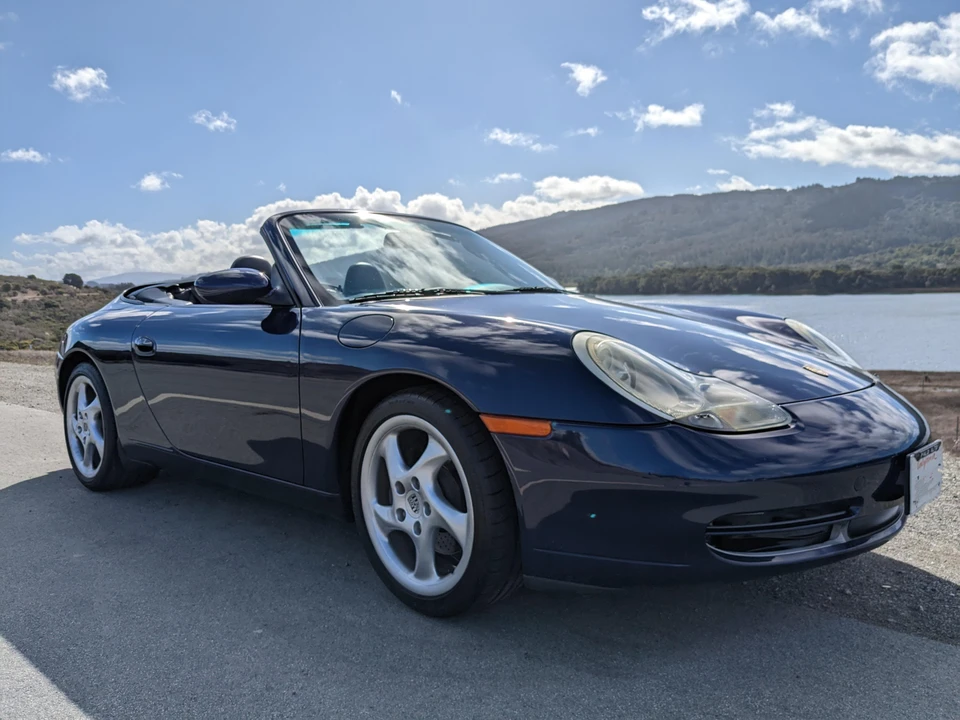 2001 Porsche 996 Carrera - Image 10 of 31