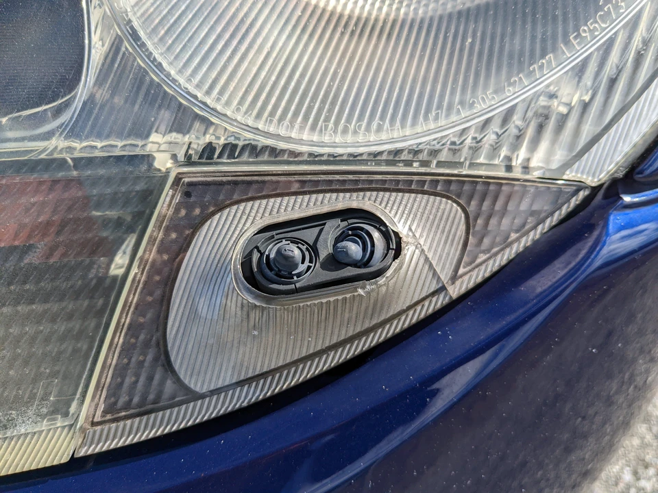 2001 Porsche 996 Carrera - Image 17 of 31