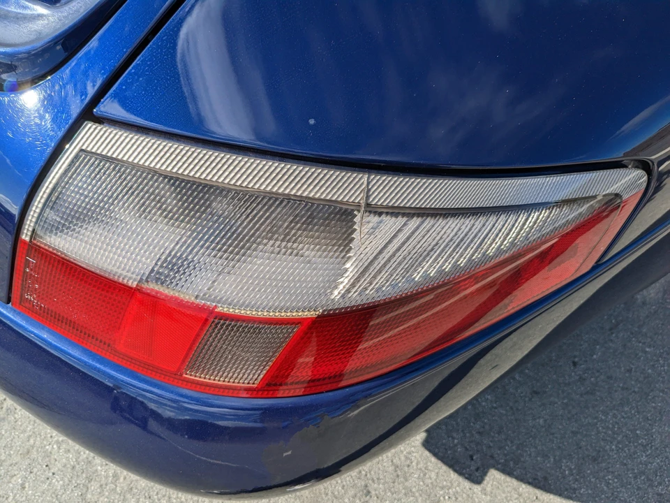2001 Porsche 996 Carrera - Image 22 of 31