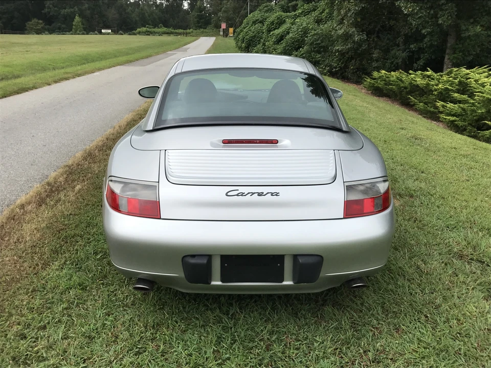 2001 Porsche 996 Carrera - Image 4 of 31