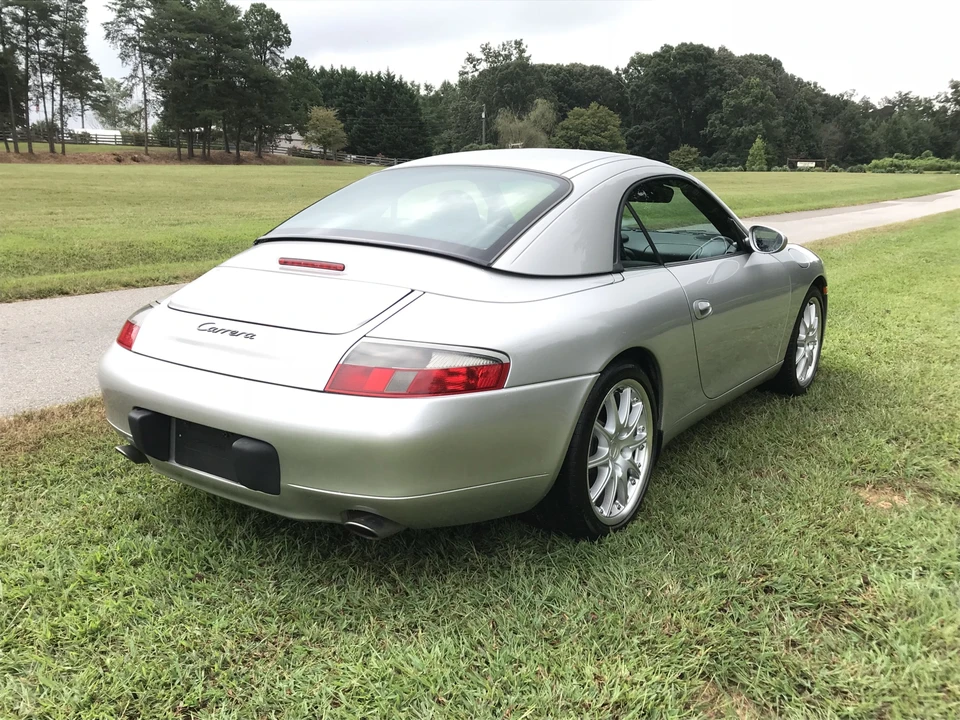 2001 Porsche 996 Carrera - Image 5 of 31