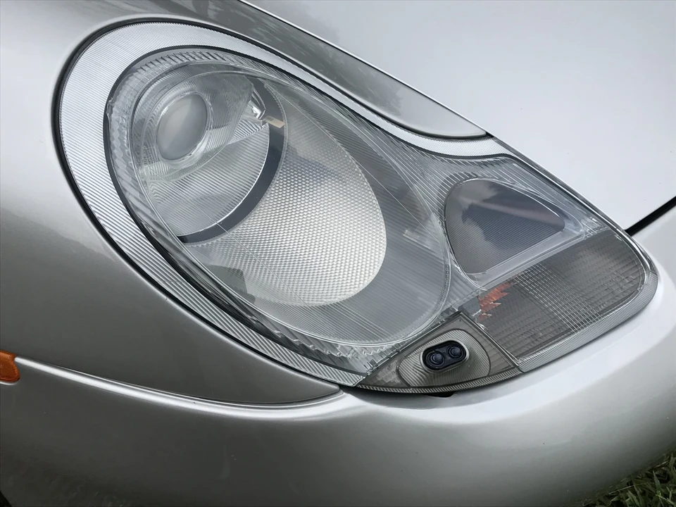 2001 Porsche 996 Carrera - Image 28 of 31