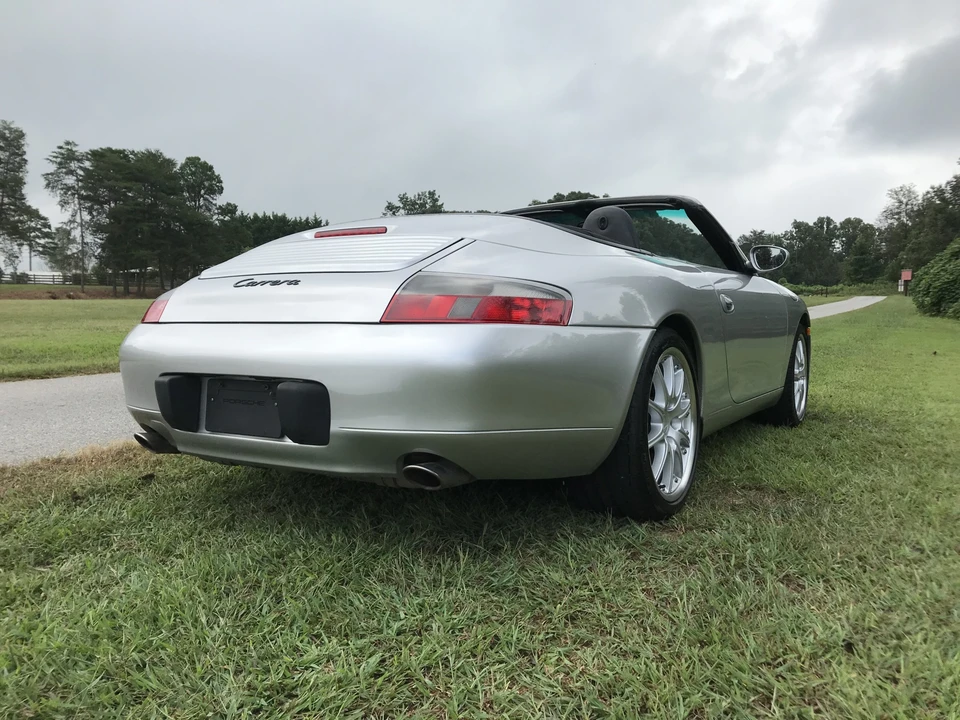2001 Porsche 996 Carrera - Image 13 of 31