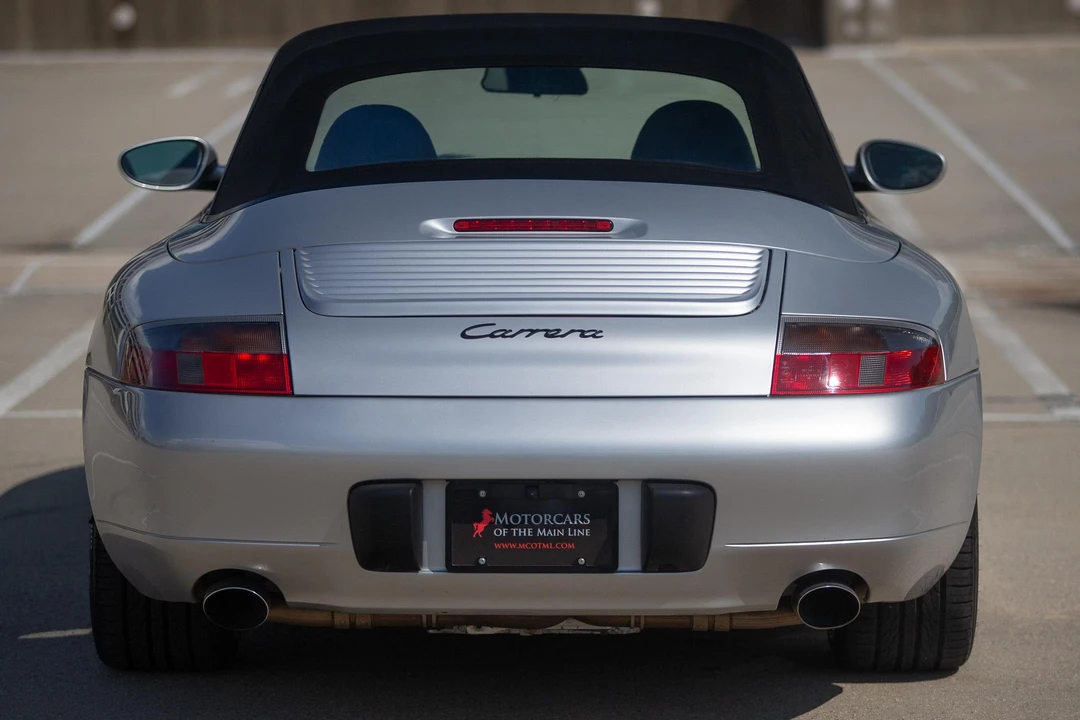 2001 Porsche 996 Carrera - Image 19 of 31