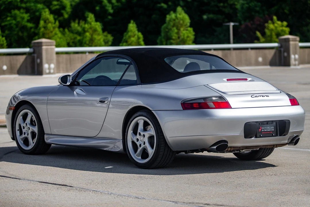 2001 Porsche 996 Carrera - Image 15 of 31