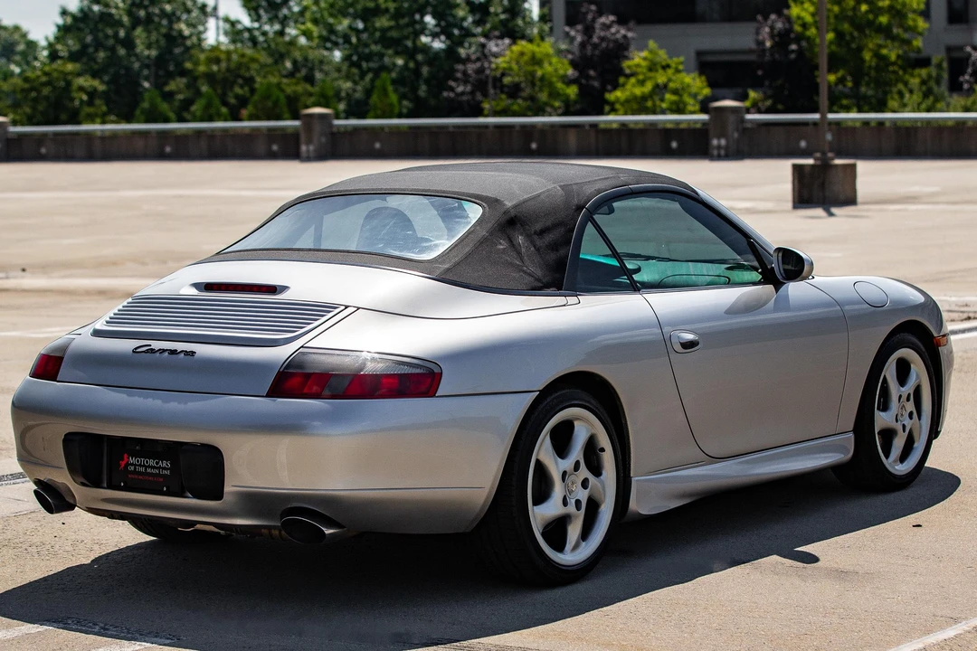 2001 Porsche 996 Carrera - Image 22 of 31