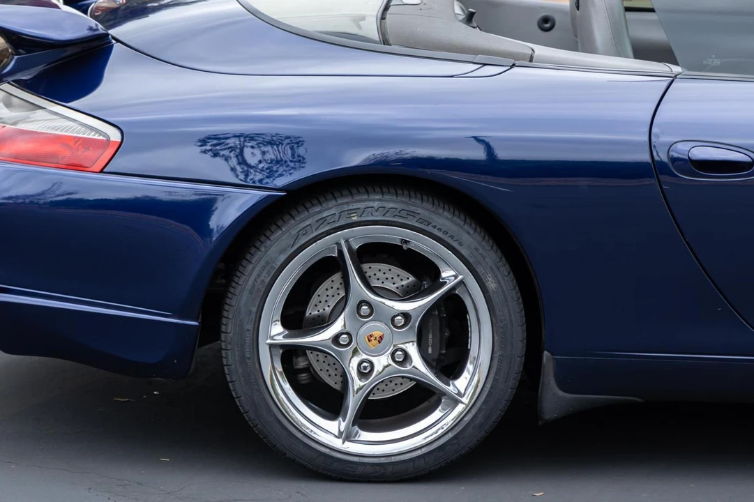 2001 Porsche 996 Carrera - Image 31 of 31