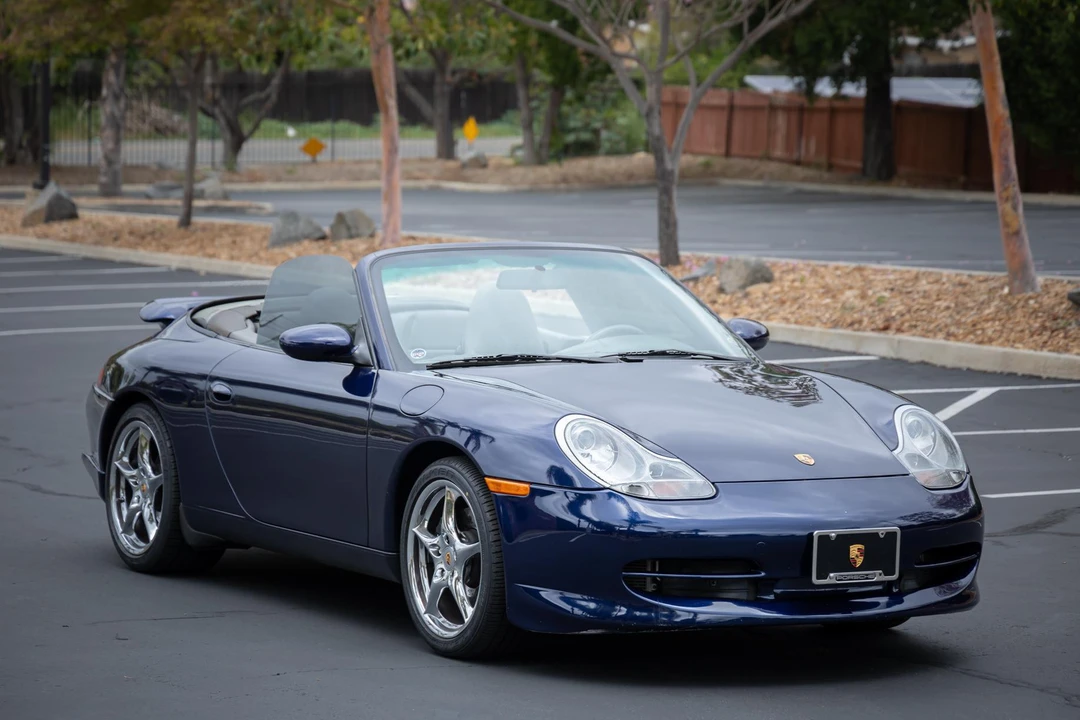 2001 Porsche 996 Carrera - Image 16 of 31