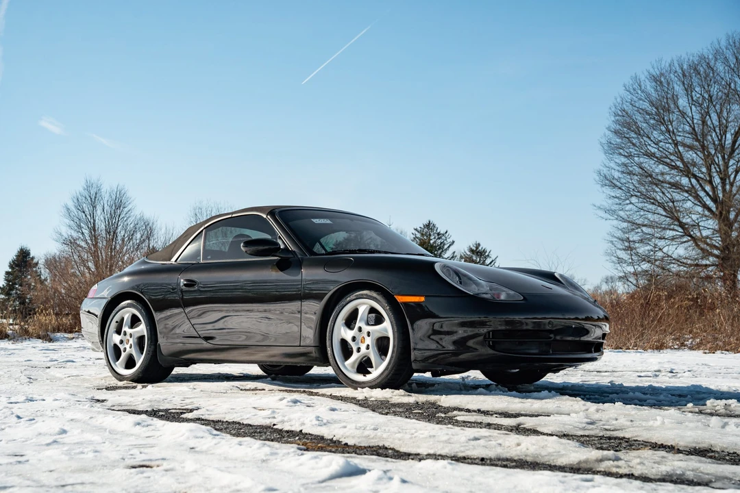 2001 Porsche 996 Carrera - Image 7 of 31