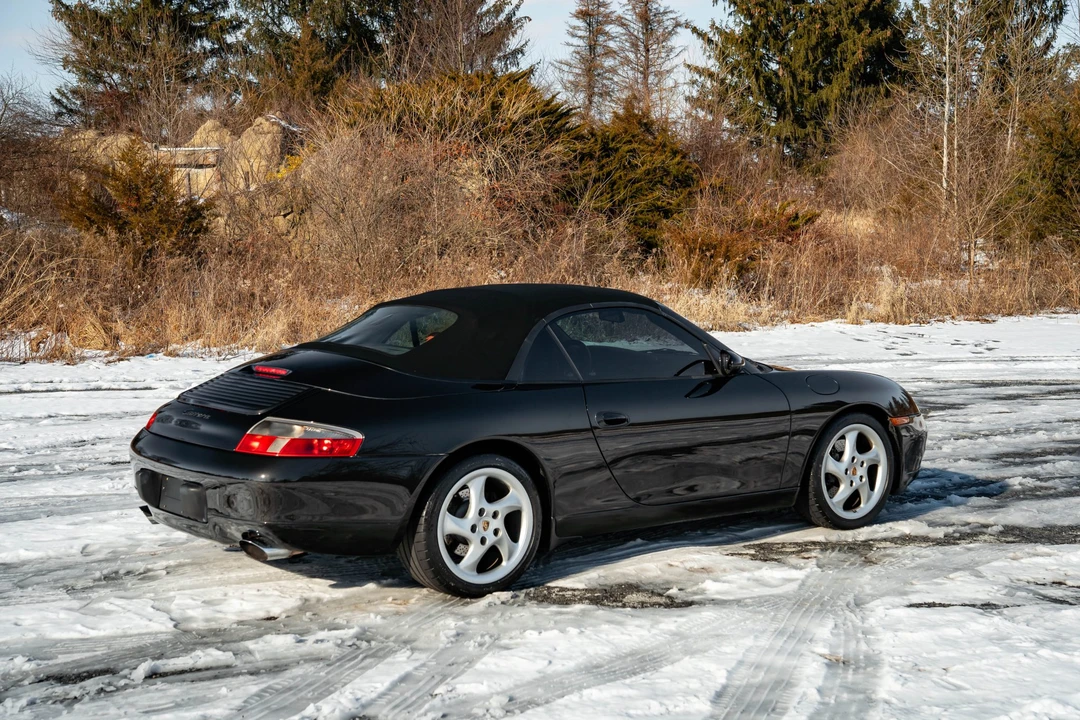2001 Porsche 996 Carrera - Image 14 of 31