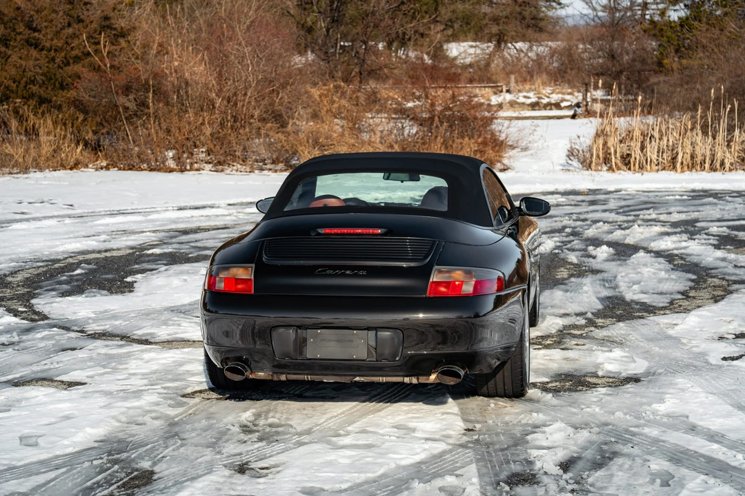 2001 Porsche 996 Carrera - Image 18 of 31