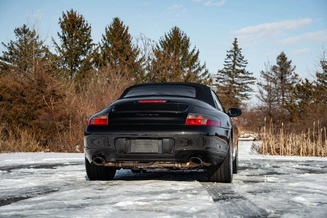 2001 Porsche 996 Carrera - Image 19 of 31