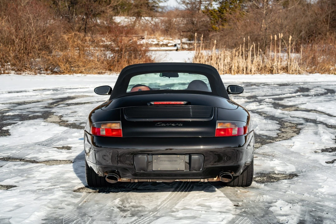 2001 Porsche 996 Carrera - Image 20 of 31