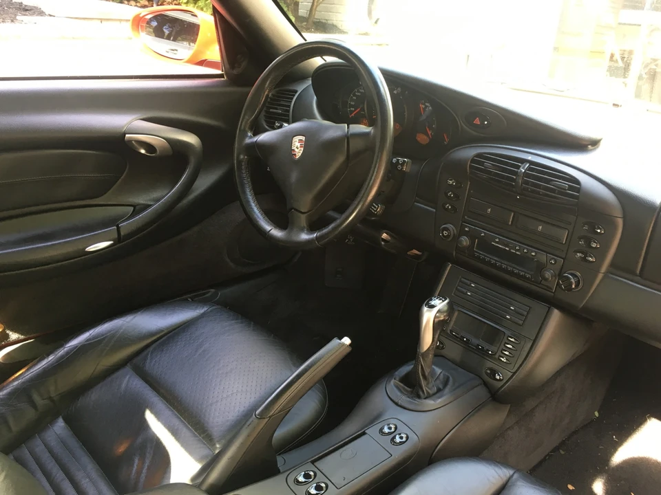 2001 Porsche 996 Carrera - Image 17 of 31